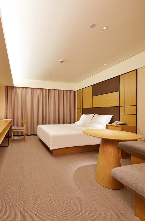 Ji Hotel Taiyuan Jinyang Street Екстериор снимка